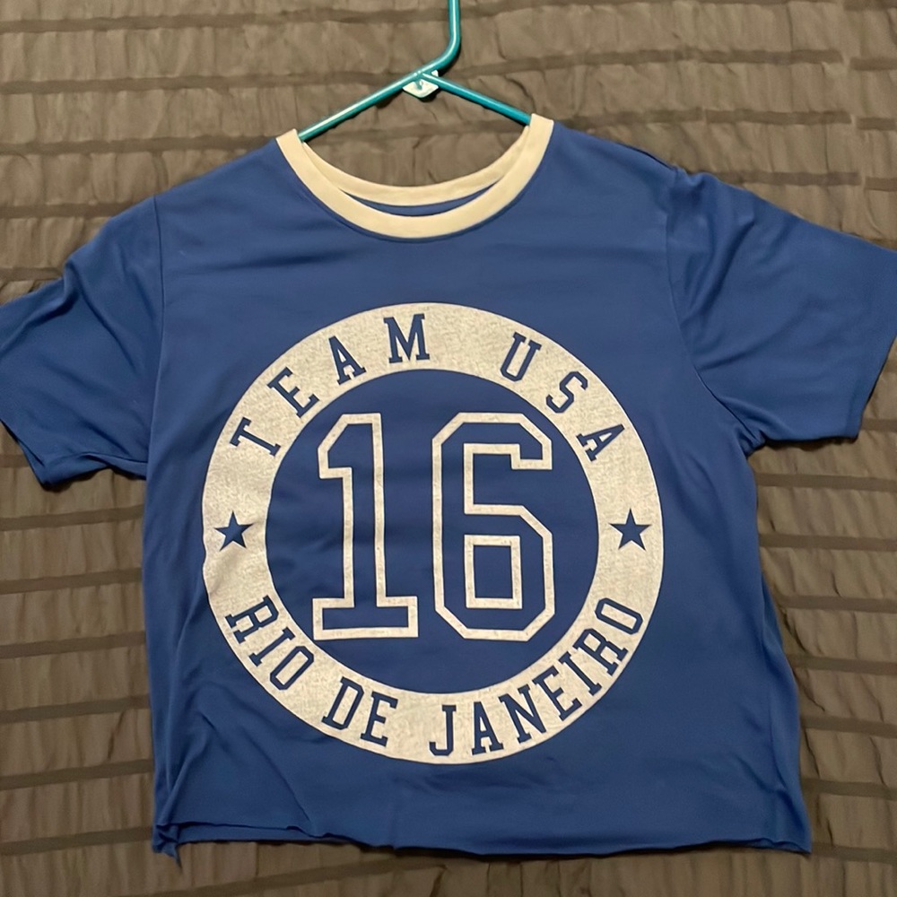 Women’s blue crop top